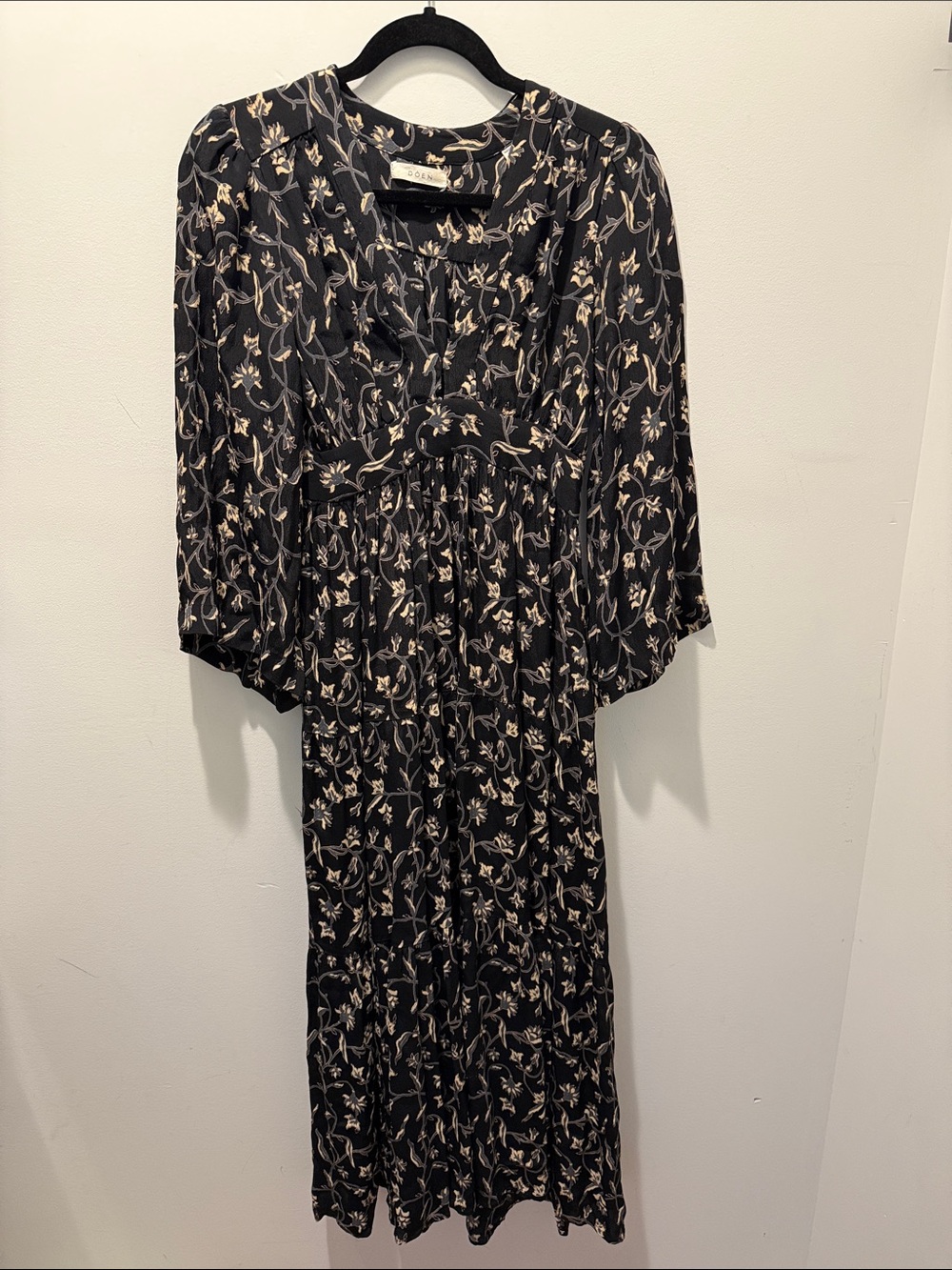 Dôen Zinnia Floral Maxi Dress in black XS - Picture 2 of 9
